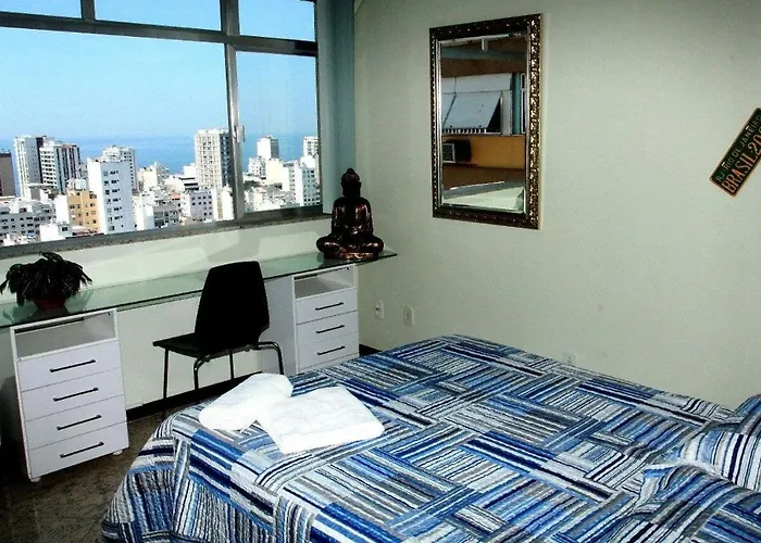 VISTA TOP para a Praia de Ipanema e Lagoa - Apartamento com WIFI, AR e cozinha